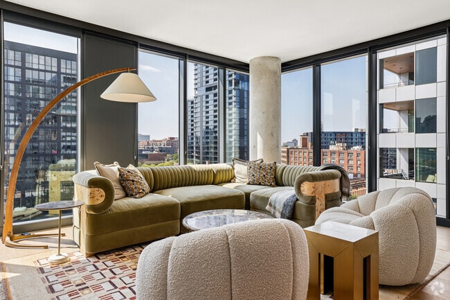 2BR, 2BA - 1,095SF - Living Room