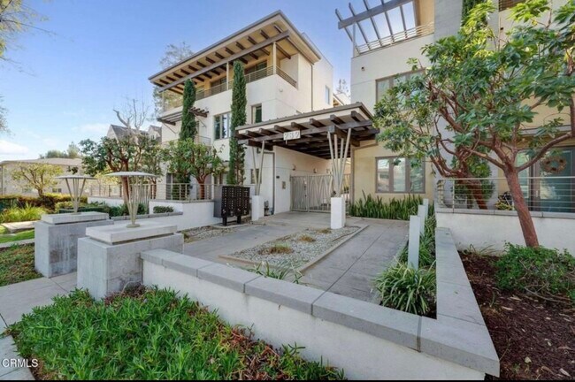 Photo - 239 S Marengo Ave Unit 203