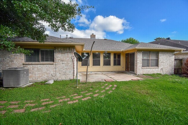 Photo - 14418 Royal Hill Dr