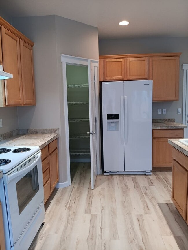 Photo - Beautiful Recently Remodeled Propety Ready For You to Enjoy!