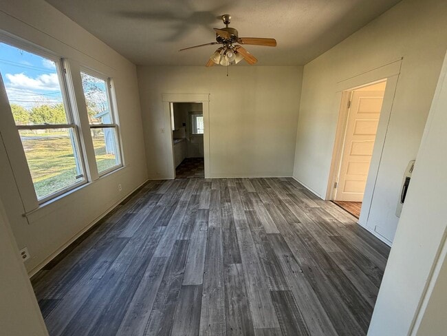 Photo - 4305 Fonville Ave