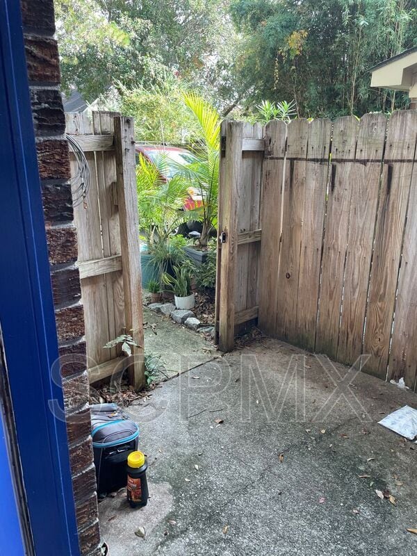 Photo - 10 Bass Ln Unit Apt C