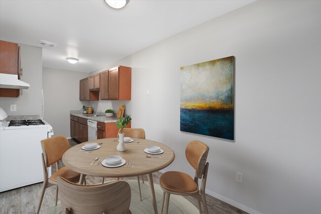 Photo - Maple Grove Apartments