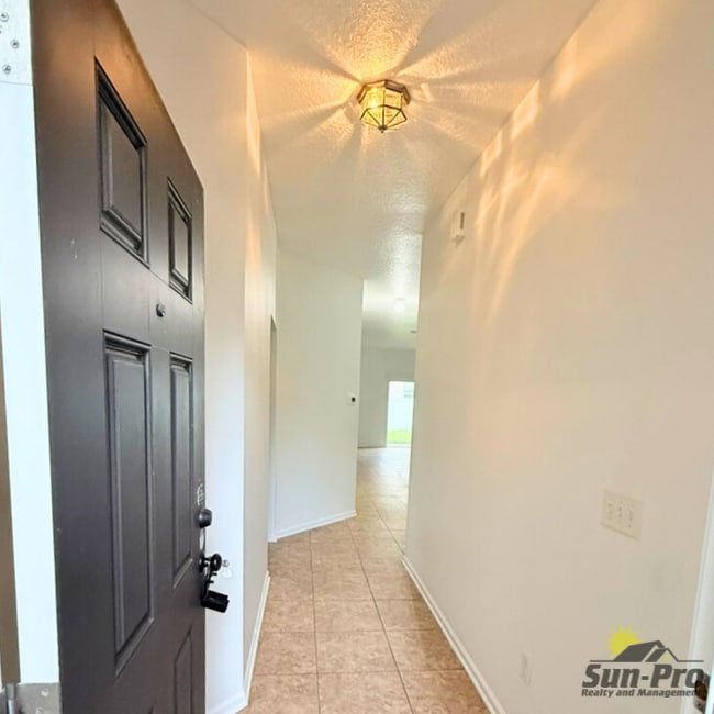 Photo - 1932 Cove Point Rd