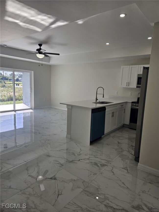 Photo - 4748 30th St SW