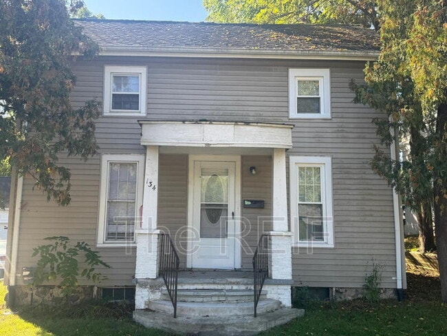 Building Photo - 134 E Vienna St Rental