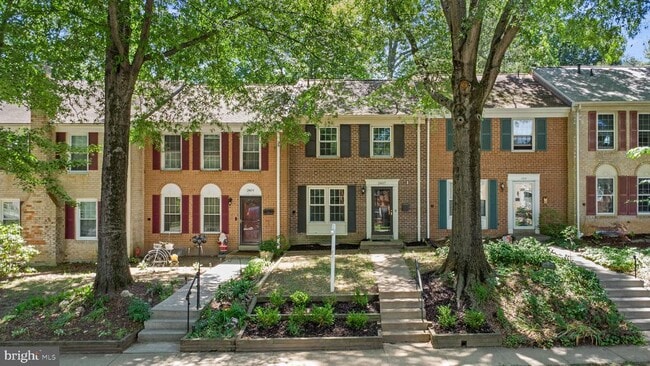 Building Photo - 2407 Alsop Ct