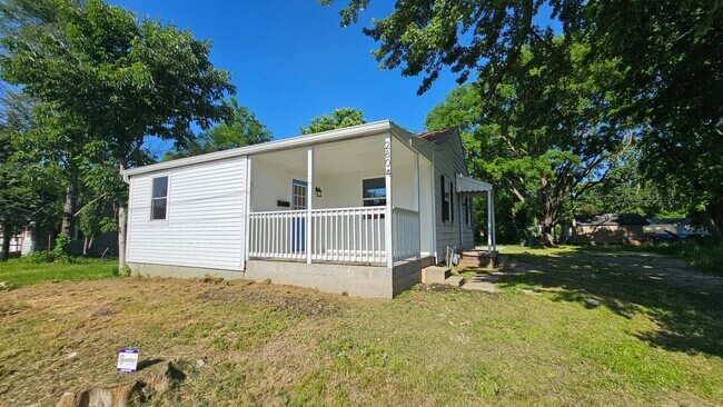 Photo - 2804-2806 Raible Ave. Unidad 2806 Raible Ave.