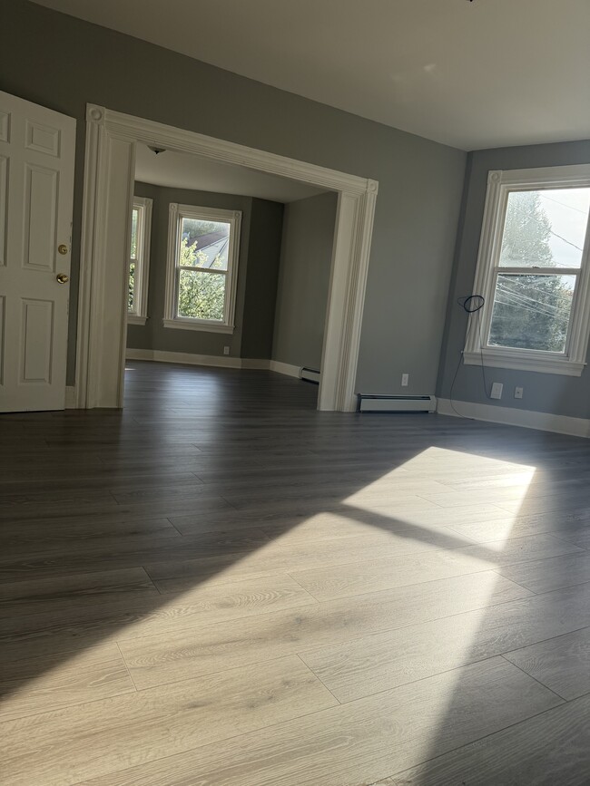 Dining room - 74 Fourth St Unit Apartment 1