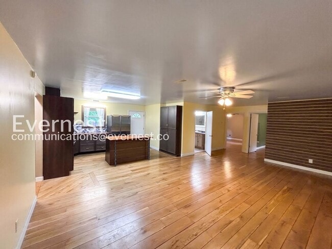 Photo - 2 Bed/1 Bath Home with Carport / Pet-Friendly / Available Now!