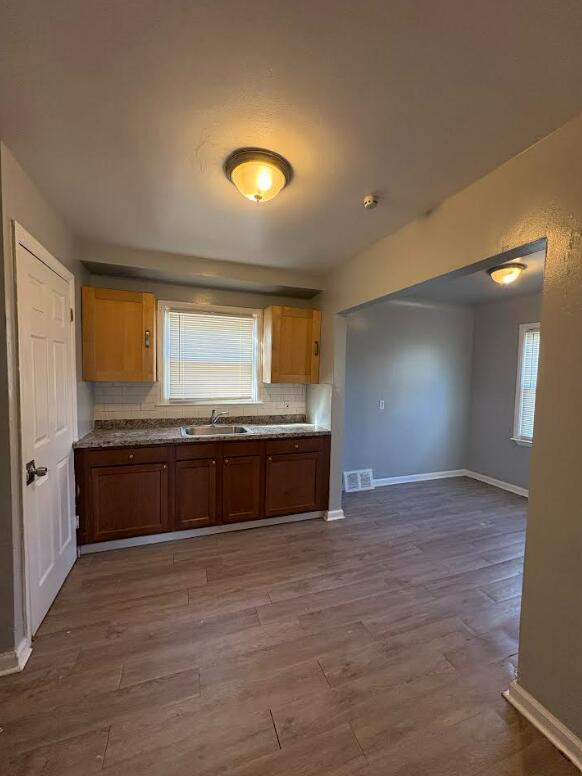 Photo - 2669 Electric St