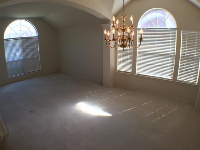 Photo - 1512 Endicott Dr