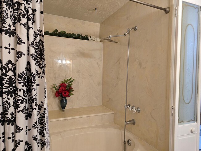 Photo - 16726 David Glen Dr