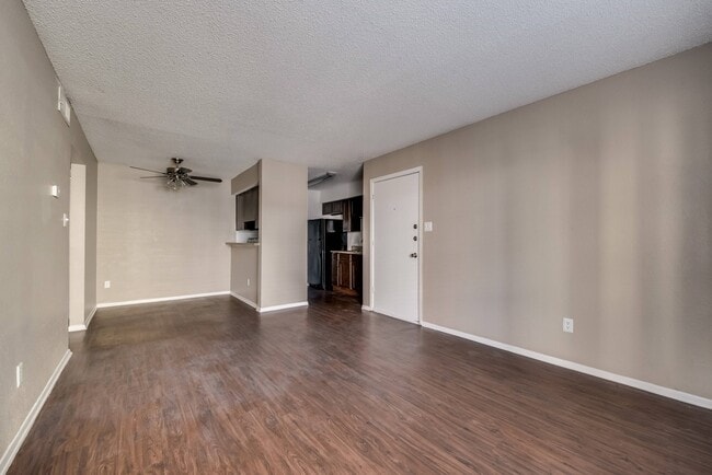 Photo - The Chase Apartments