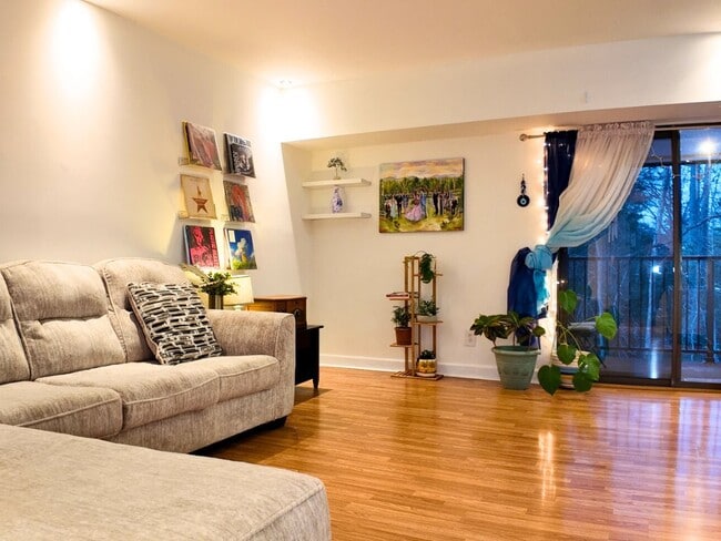 Photo - 2231 Castle Rock Square Unit 21C