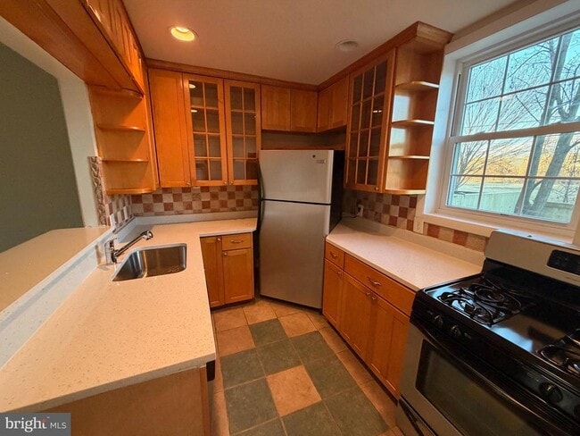 Photo - 3765 Mark Dr