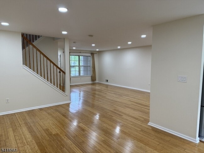 Photo - 1704 Bergen Ct