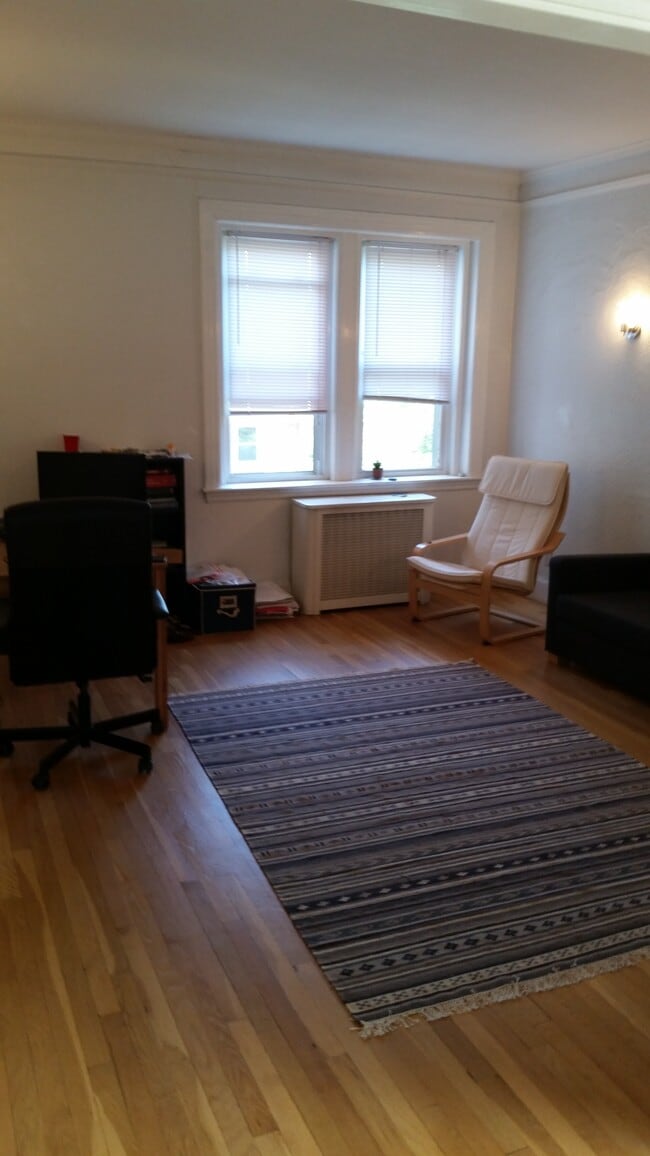 Photo - 53 Manchester Rd Condo Unit 4