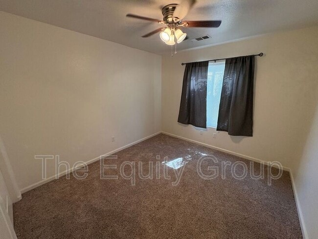 Photo - 2322 E Beech Ct