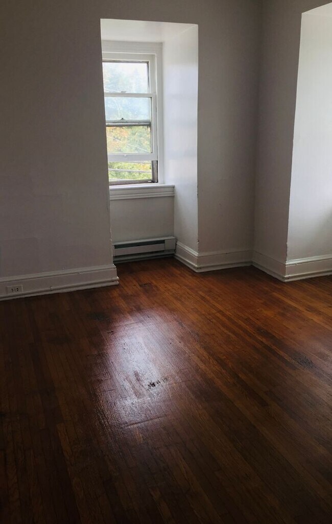 Coming soon! York City SD Rental House Rental in York, PA