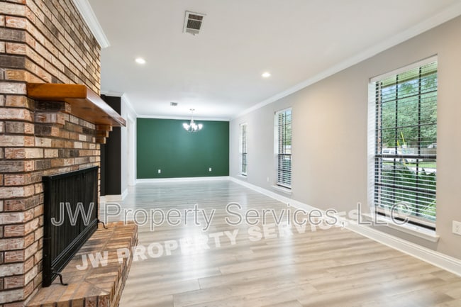 Photo - 1476 St Christopher Dr