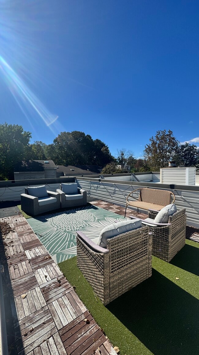 Photo - 2810 Wiigwaas Ln