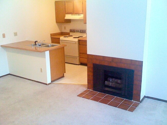 Building Photo - Independence Park 2bed two story washer & ... Rental