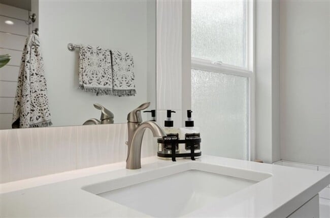 Photo - BRAND NEW HOME!!  4 Bedrooms, 3 Baths, Lar...
