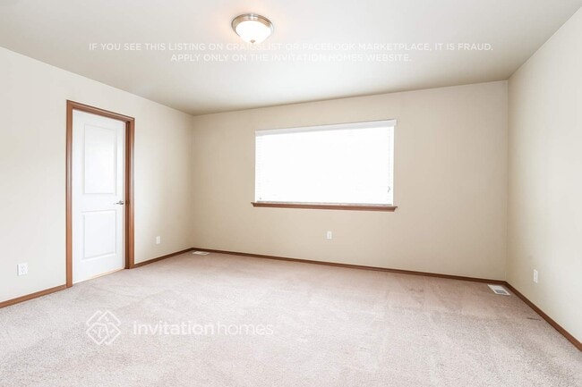 Photo - 2412 193rd St SW