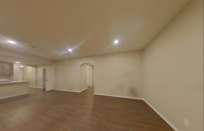 Photo - Spacious 4-Bedroom House with Cozy Living Spaces