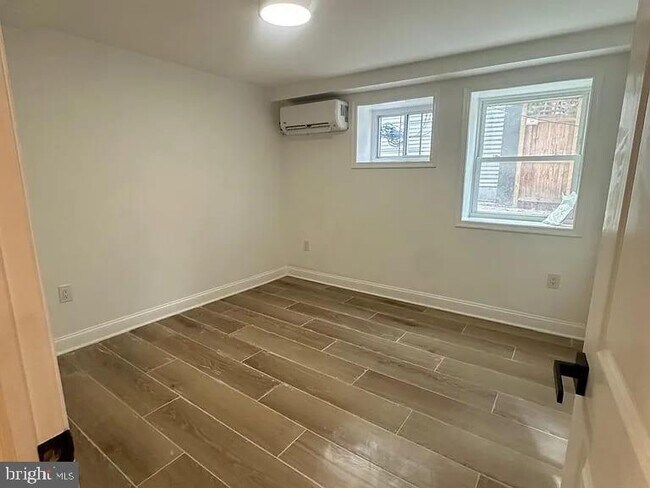 Photo - 4315 7th St NW Unit 2