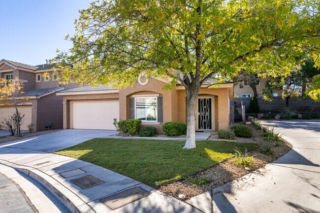 Photo - SUMMERLIN BEAUTY*UPGRADED*COMMUNITY POOL*3 BEDROOMS*STAINLESS STEEL APPLIANCES*