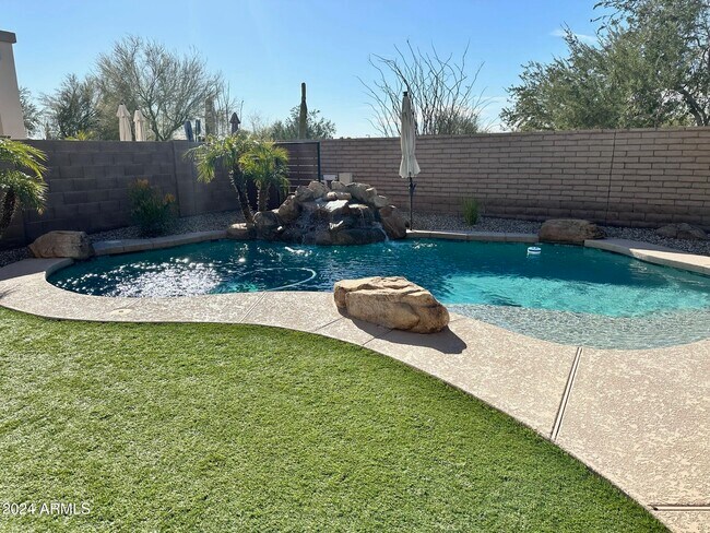 Photo - 29618 N 127th Ln