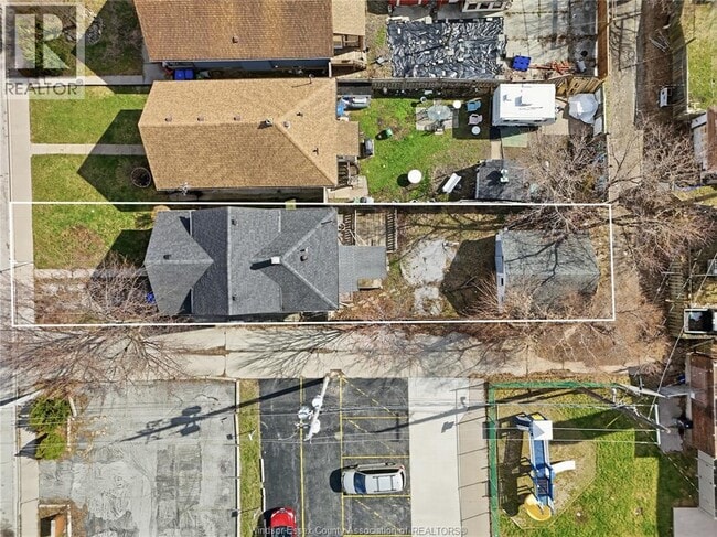 Photo - 1231 Windsor Ave