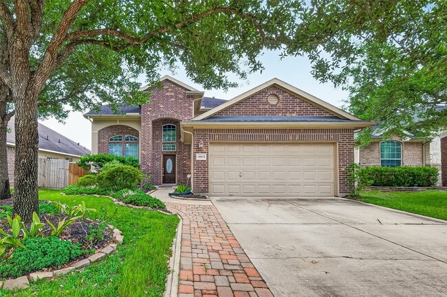 Building Photo - 16915 Tranquility Park Dr