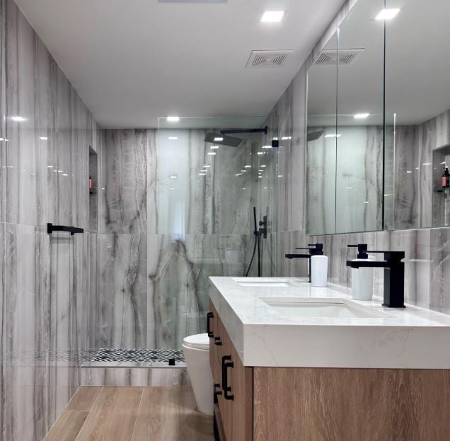 Photo - 10230 Collins Ave