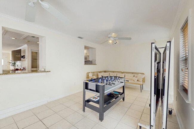 208 71st St Unit SI ID1591379P