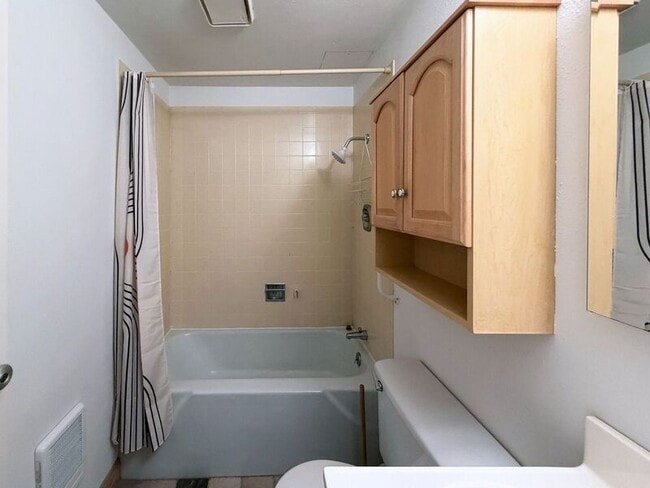 Photo - 1313 Lincoln St