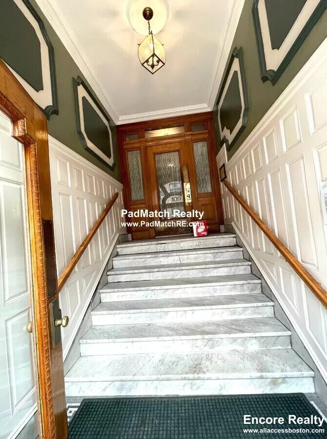 Photo - 109 St Paul St Unit 3R