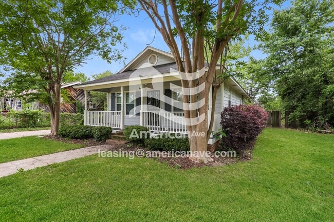 Photo - 175 E Bell St