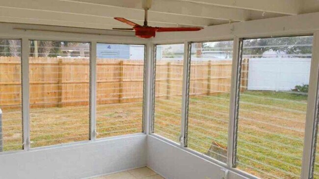 Photo - 56 Seabreeze Dr