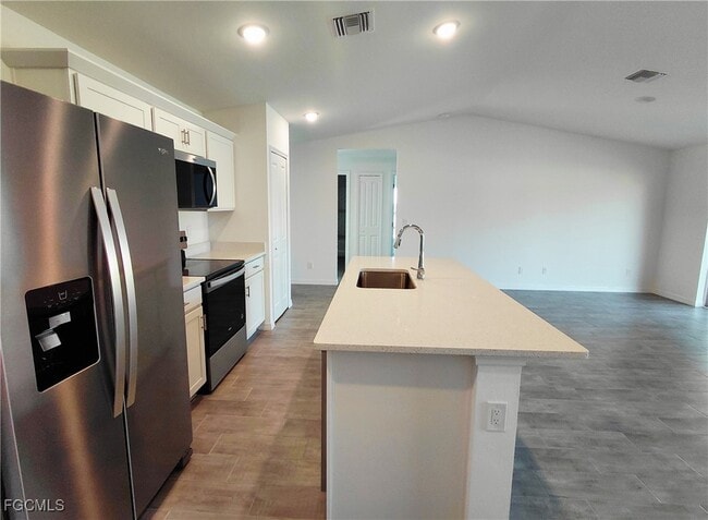 Photo - 909 NW 30th St