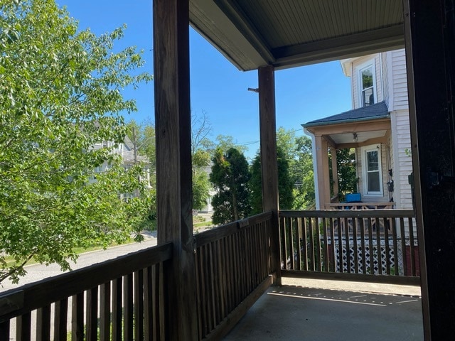 24 Huxley Ave