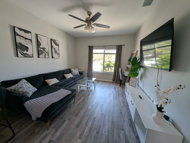 Photo - 14522 N Nebraska Ave Unit 204