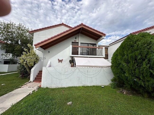 Building Photo - 7500 SW 153rd Ct Unit 206-12
