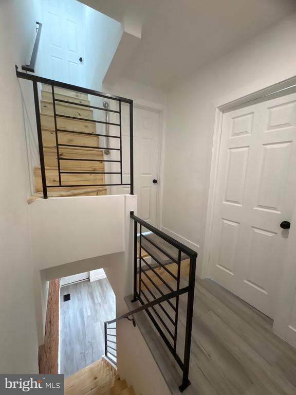 Photo - 1340 E Oxford St