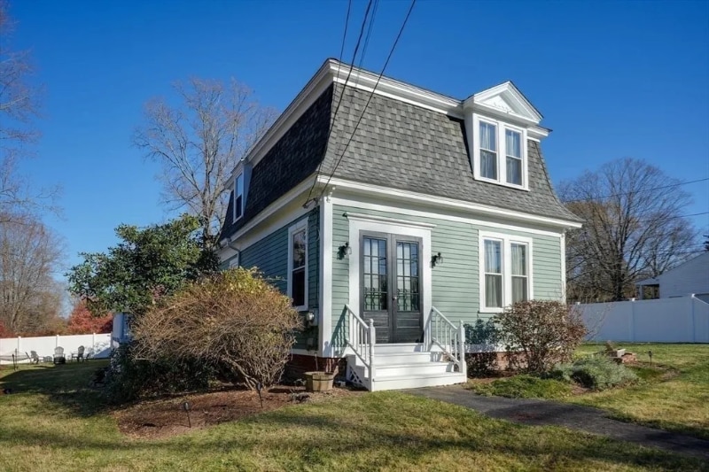 Photo - 32 Oak Hill Rd