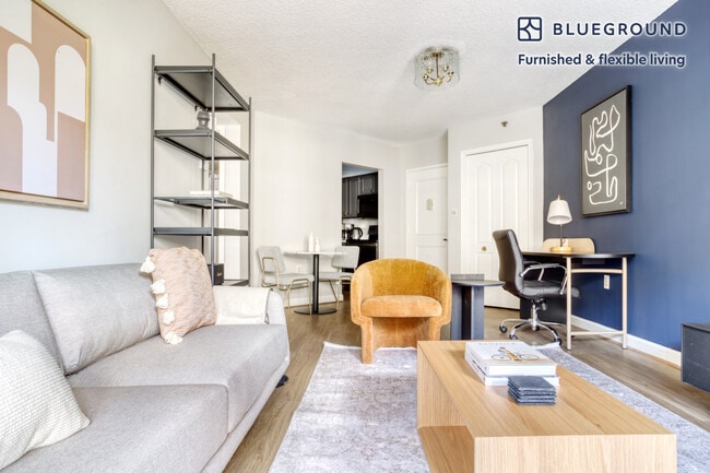 Photo - 2140 L St NW Unit SI FL6-ID546