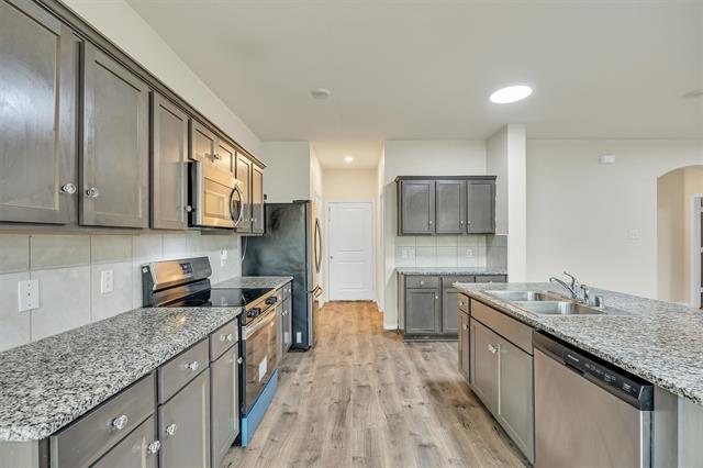 2271 Bryant Ln