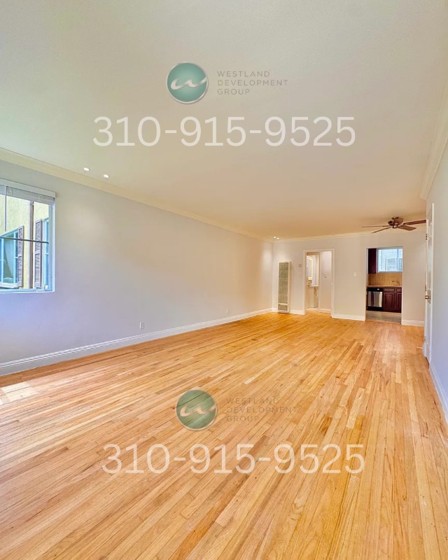 Photo - 3172 S Barrington Ave Unit 3172 S Barrington Ave